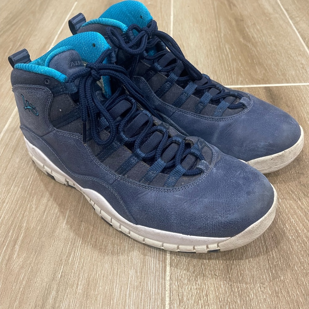 Nike Air Jordan 10 Retro 'Los Angeles' sneaker size 11